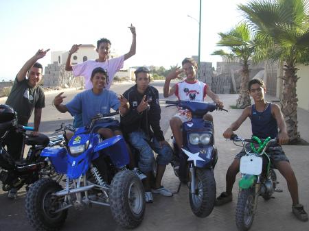 biza... rachid..damani...khalil..bomkouk..danix..